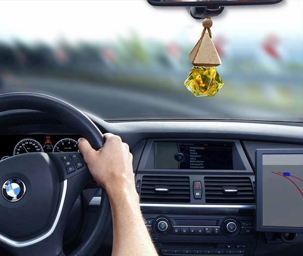 Top 5 mùi hương tinh dầu treo xe ô tô được yêu thích nhất